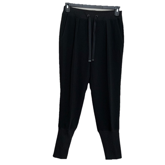 NWOT Womens Cambio Black Pants Pull-on with side pockets size 36 - Picture 1 of 8